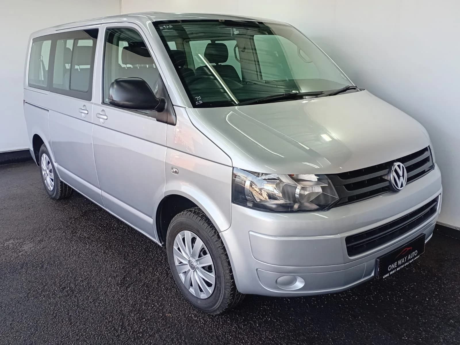 2015 Volkswagen T5 Kombi 2.0 TDi (75kW) Base Trendline