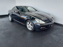 Load image into Gallery viewer, SLK 200 KOMPRESSOR A/T - 4732
