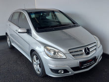 Load image into Gallery viewer, B 200 TURBO A/T - P1076
