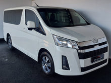 Load image into Gallery viewer, QUANTUM 2.8 GL 11 SEAT - H781
