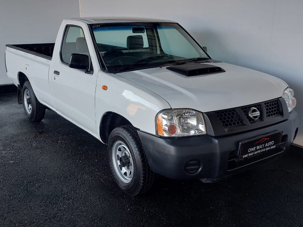 HARDBODY NP300 2.5 TDI LWB P/U S/C - H759