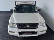 Load image into Gallery viewer, COLT 2000 LWB P/U S/C - 5066
