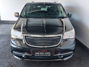GRAND VOYAGER 2.8 LX A/T - H818