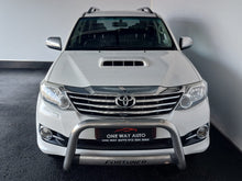 Load image into Gallery viewer, FORTUNER 3.0D-4D R/B A/T - 5087
