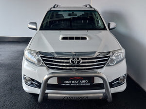 FORTUNER 3.0D-4D R/B A/T - 5087