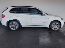 Load image into Gallery viewer, X5 XDRIVE40D M-SPORT A/T - H786
