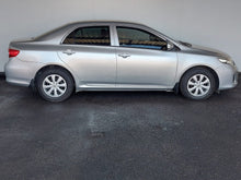 Load image into Gallery viewer, COROLLA 1.3 PROFESSIONAL - H805
