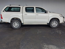 Load image into Gallery viewer, HILUX 3.0 D-4D RAIDER R/B P/U D/C - H835
