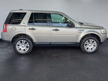 Load image into Gallery viewer, FREELANDER II 2.2 TD4 HSE A/T - 5016
