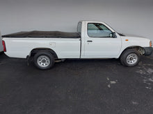 Load image into Gallery viewer, HARDBODY NP300 2.0i LWB P/U S/C - 5082
