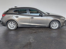 Load image into Gallery viewer, MAZDA 3 1.6 DYNAMIC 5DR A/T - H731
