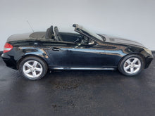 Load image into Gallery viewer, SLK 200 KOMPRESSOR A/T - 4732
