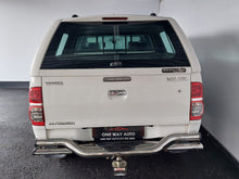Load image into Gallery viewer, HILUX 3.0 D-4D RAIDER R/B P/U D/C - H835
