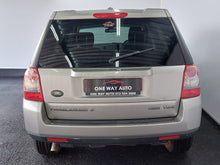 Load image into Gallery viewer, FREELANDER II 2.2 TD4 HSE A/T - 5016
