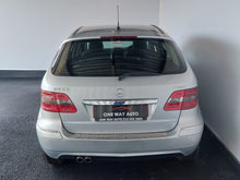 Load image into Gallery viewer, B 200 TURBO A/T - P1076
