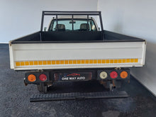 Load image into Gallery viewer, COLT 2000 LWB P/U S/C - 5066
