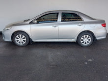 Load image into Gallery viewer, COROLLA 1.3 PROFESSIONAL - H805
