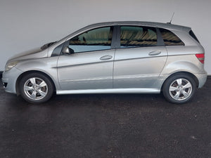 B 200 TURBO A/T - P1076