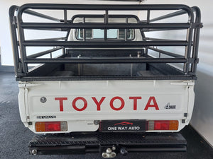 LAND CRUISER 4.5 PETROL P/U S/C - 5089