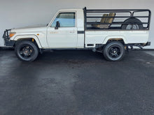 Load image into Gallery viewer, LAND CRUISER 79 4.2D P/U S/C - 5100
