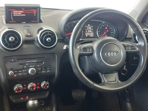 A1 1.4T FSI ATTRACTION S-TRON 3DR - 5058