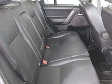 Load image into Gallery viewer, FREELANDER II 2.2 TD4 HSE A/T - 5016
