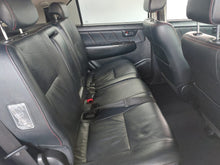Load image into Gallery viewer, FORTUNER 3.0D-4D R/B A/T - 5087
