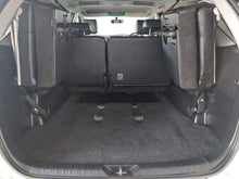 Load image into Gallery viewer, FORTUNER 3.0D-4D R/B A/T - 5087
