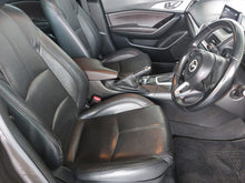 Load image into Gallery viewer, MAZDA 3 1.6 DYNAMIC 5DR A/T - H731
