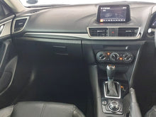Load image into Gallery viewer, MAZDA 3 1.6 DYNAMIC 5DR A/T - H731
