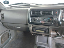 Load image into Gallery viewer, COLT 2000 LWB P/U S/C - 5066
