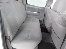 Load image into Gallery viewer, HILUX 3.0D-4D RAIDER P/U D/C - 5101
