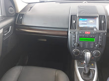 Load image into Gallery viewer, FREELANDER II 2.2 SD4 HSE A/T - H806

