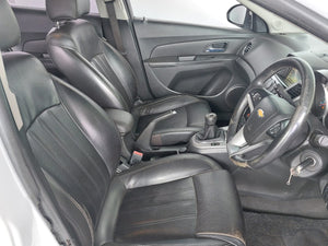 CRUZE 1.4T LS 5DR - H819