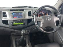 Load image into Gallery viewer, HILUX 3.0 D-4D RAIDER R/B P/U D/C - H835
