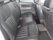 Load image into Gallery viewer, HILUX 3.0 D-4D RAIDER R/B P/U D/C - H835
