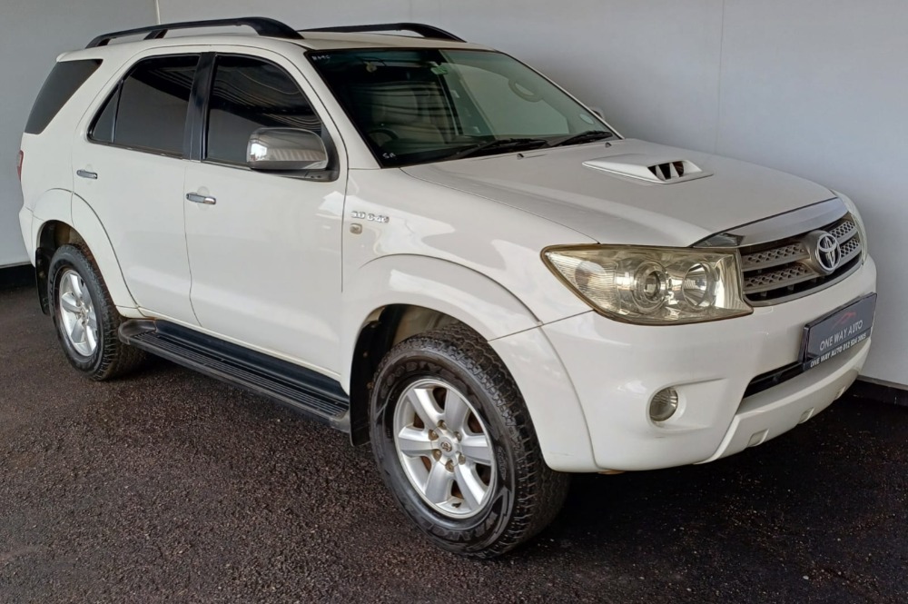 2010 Toyota Fortuner 3.0 D-4D Raised Body 4x4