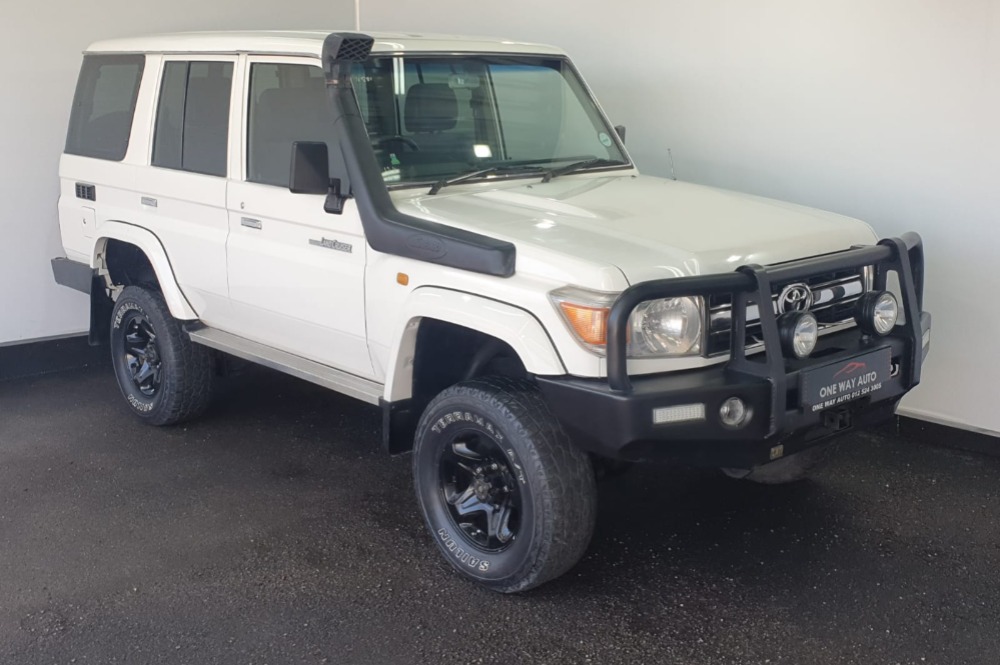 2008 Toyota Land Cruiser 70 4.2D Station Wagon